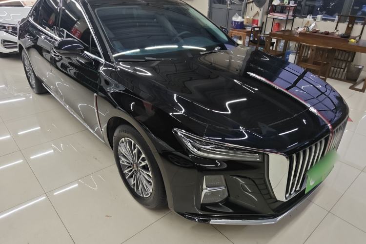 Used Hongqi H5 2024 1.5T DCT Smart Connect Flagship Edition Front Right 45 Deg