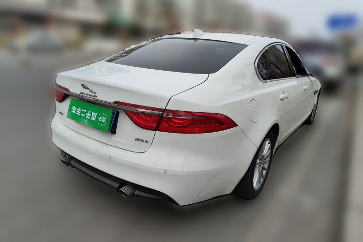 Used Jaguar XF 2016 XF 2.0T Two-Wheel-Drive Luxury Edition