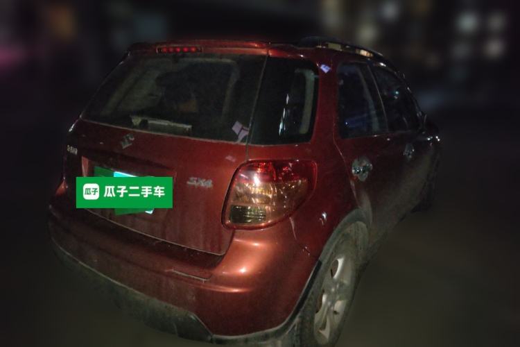 Used Suzuki SX4 2016 1.6L Manual Classic Edition Rear Right 45 Deg