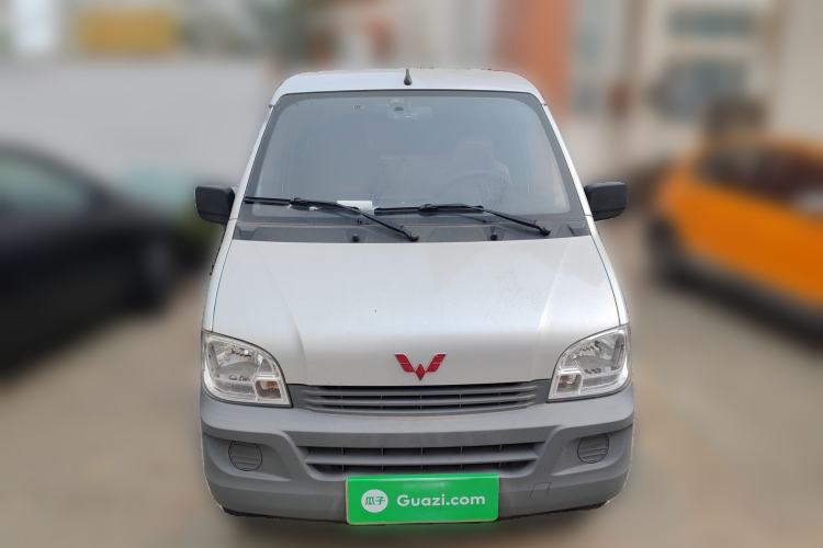 Used Wuling Zhiguang 2020 1.2L Van Utility Model China VI Emission Standard 2 Seats LSI
