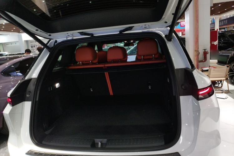 Used Li Auto L6 2024 Pro Model
