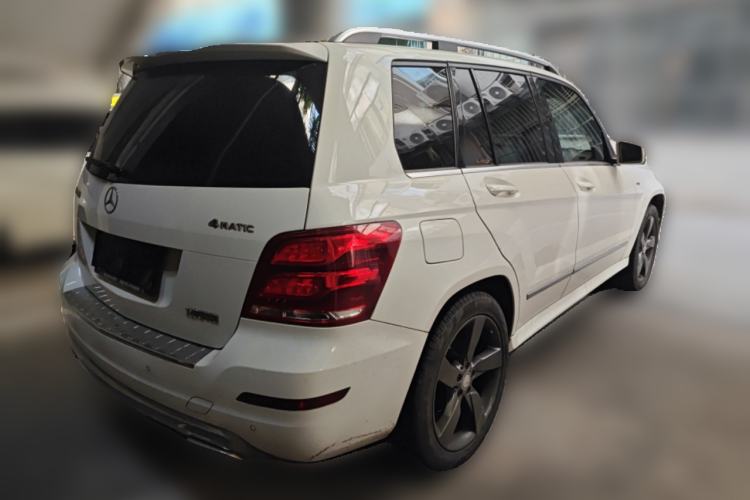 Used Mercedes-Benz GLK-Class 2015 GLK 260 4MATIC Fashion Edition Ultimate Version Rear Right 45 Deg
