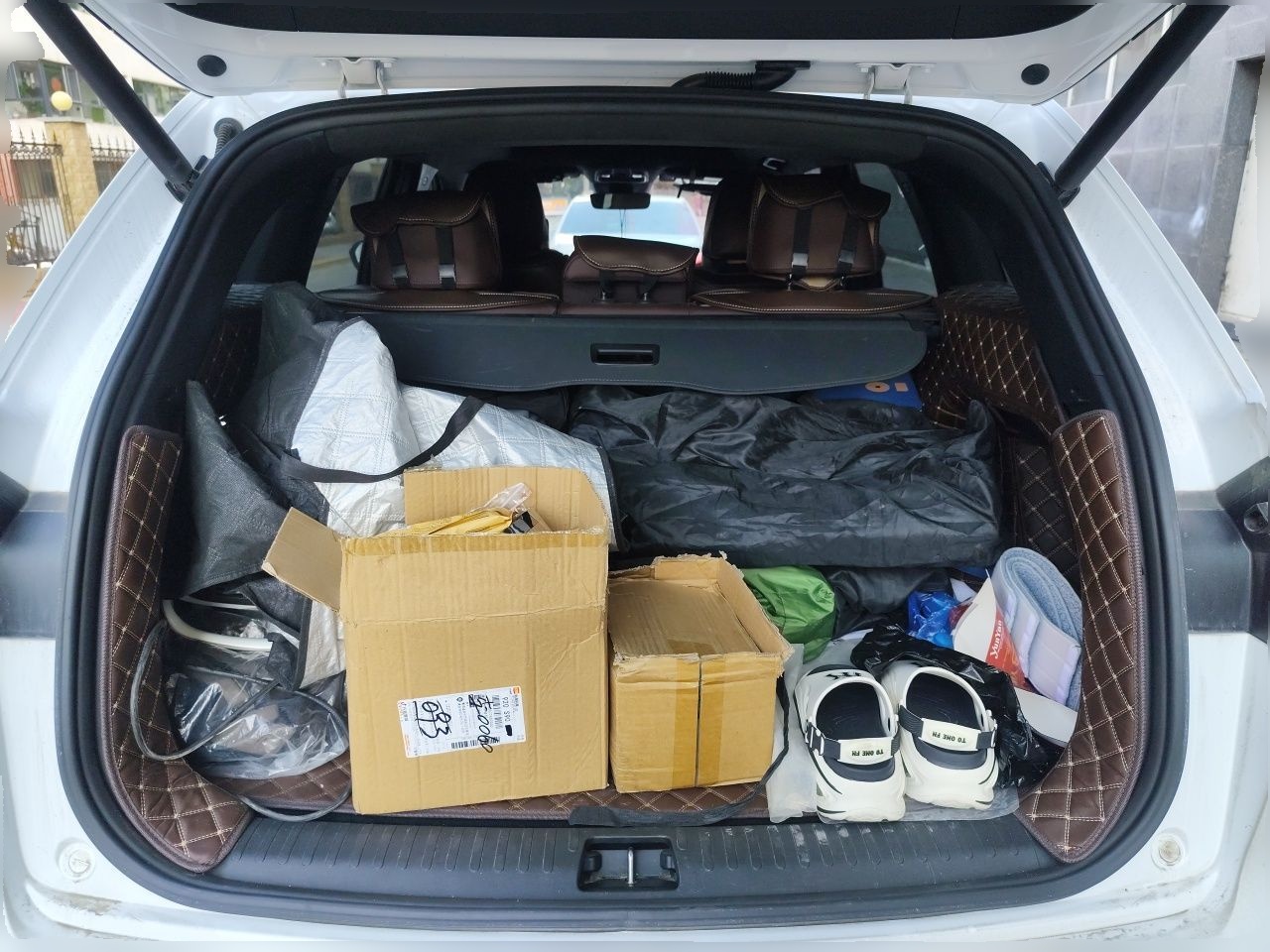 Geely Auto Monjaro L 2021 2.0TD DCT EVO Two-Wheel Drive Prestige Version — снимка 16