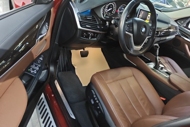 Used BMW X6 2015 xDrive35i Luxury Edition Driver Seat