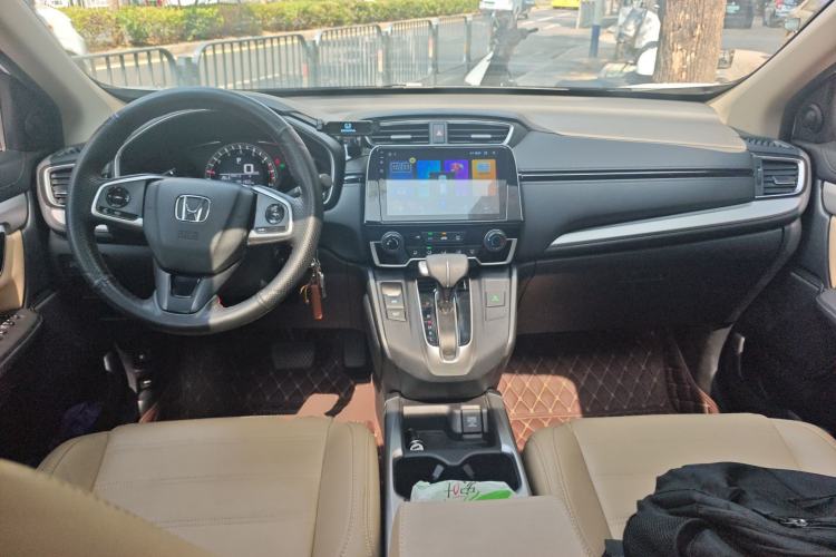 Used Honda CR-V 2019 240TURBO CVT 2WD Comfort Version China V Center Console