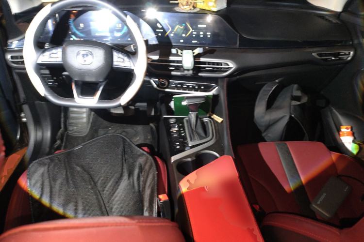 Used CHANGAN Eado 2022 PLUS Blue Whale NE 1.4T GDI DCT Prestige Edition