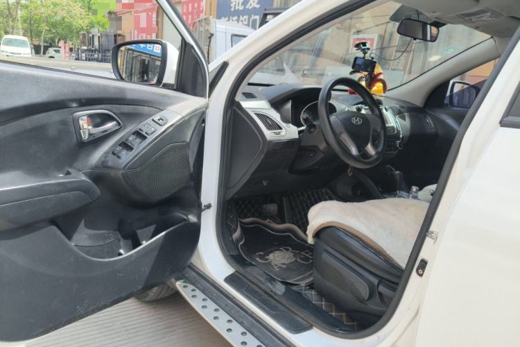 Used Hyundai ix35 2015 2.0L Automatic 2WD Comfort Edition China IV Standard