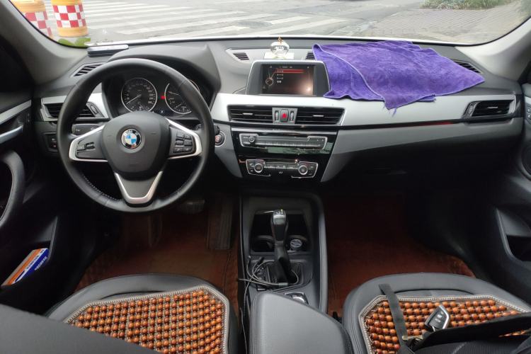 Used BMW X1 2016 sDrive18Li Fashion Model Center Console