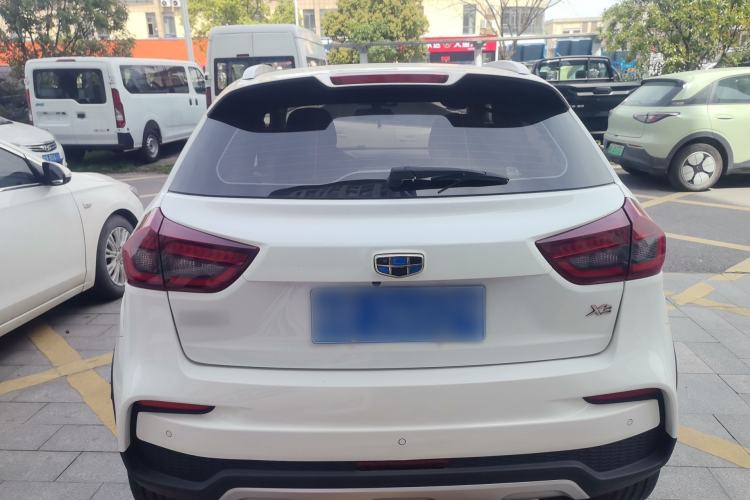 Used Geely Auto Vision X3 2019 Upgraded Model 1.5L CVT Prestige Version
