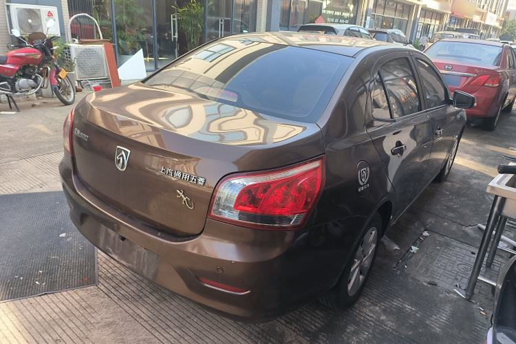 Used Baojun 630 2014 1.5L manual Comfort trim level