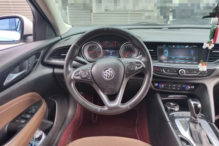Used Buick Regal 2019 20T Elite Version China V Standard Steering Wheel