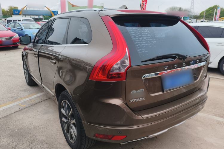 Used Volvo XC60 2017 T5 AWD Smart Drive Edition Rear Left 45 Deg