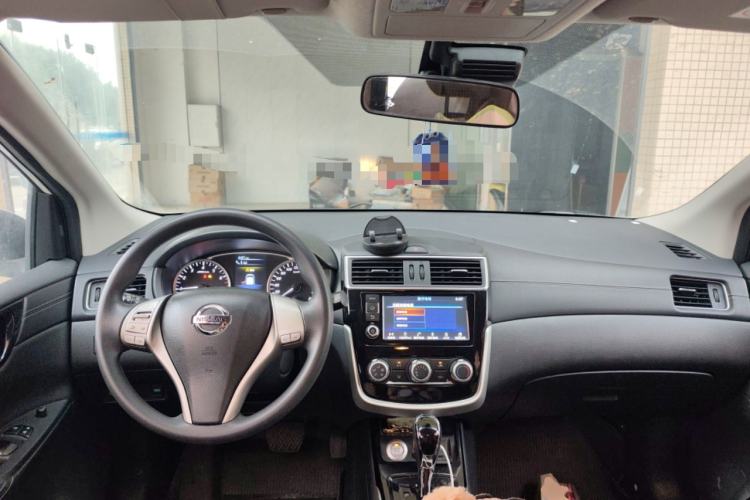 Used Nissan Tiida 2016 1.6L CVT Smart Drive Edition
