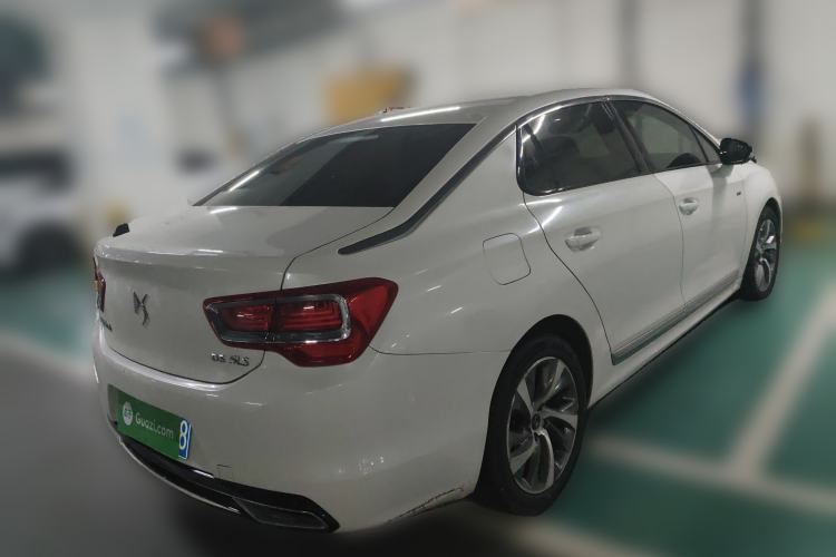 Used DS 5LS 2015 1.6T Elegant Edition THP160
