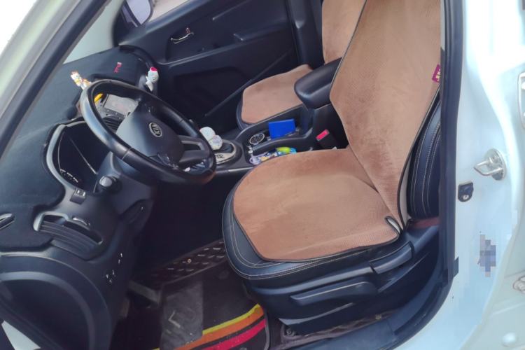 Used Kia Sportage R 2014 2.0L Automatic Two-Wheel Drive Premium Trim
