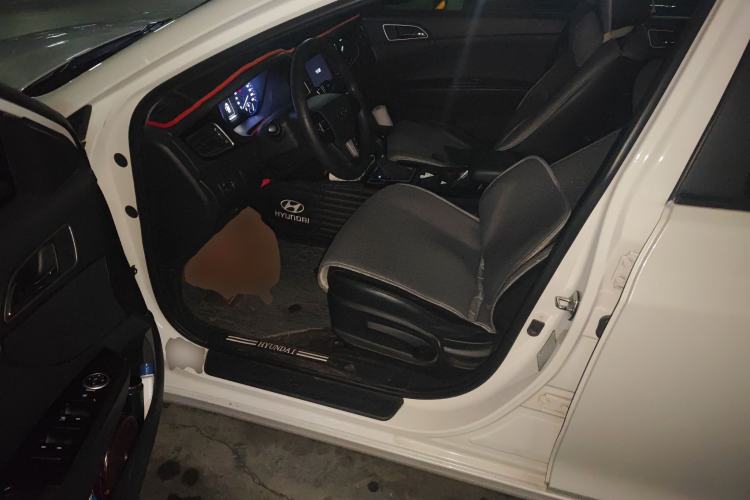 Used Hyundai Mistra 2016 1.8L Automatic Smart GLS