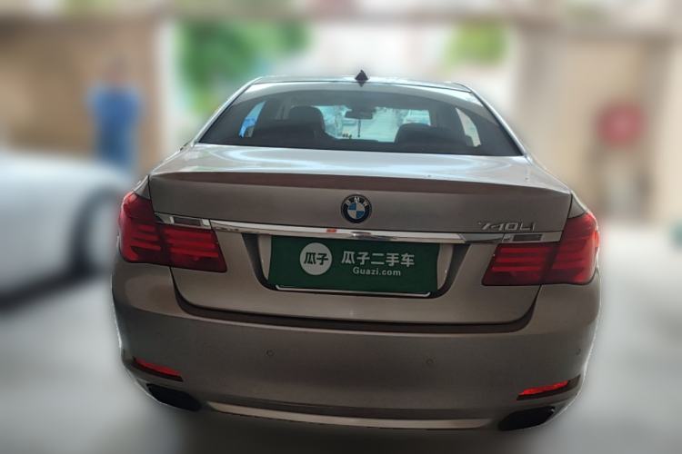 Used BMW 7 Series 2009 740Li Luxury Model
