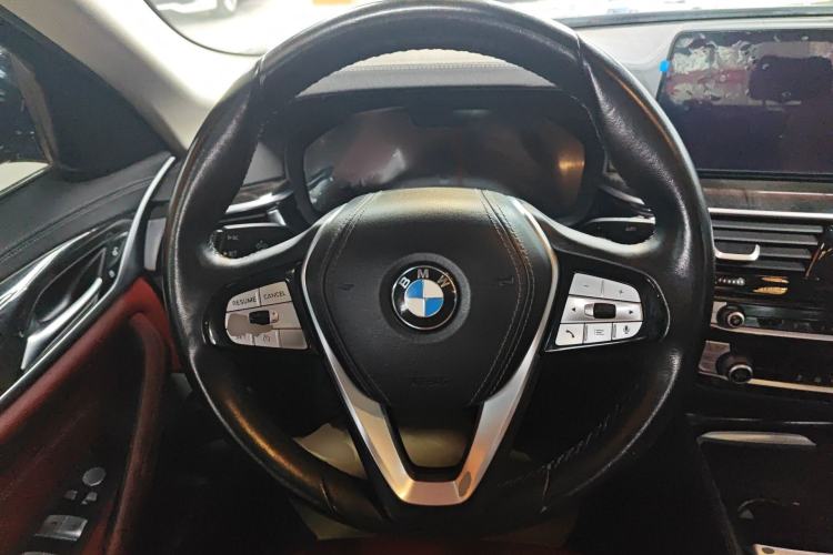 Used BMW 5 Series 2021 525Li Luxury Package
