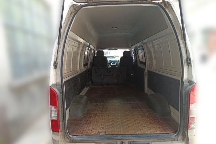 Used Foton Scenic G7 2017 2.0L Long-Wheelbase Commercial Van High-Roof Version 4 Seats 4Q20M Trunk