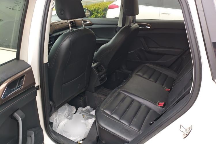 Used Volkswagen Tharu 2019 280TSI Two-Wheel Drive Luxury Version China VI Standard Left Rear Seat