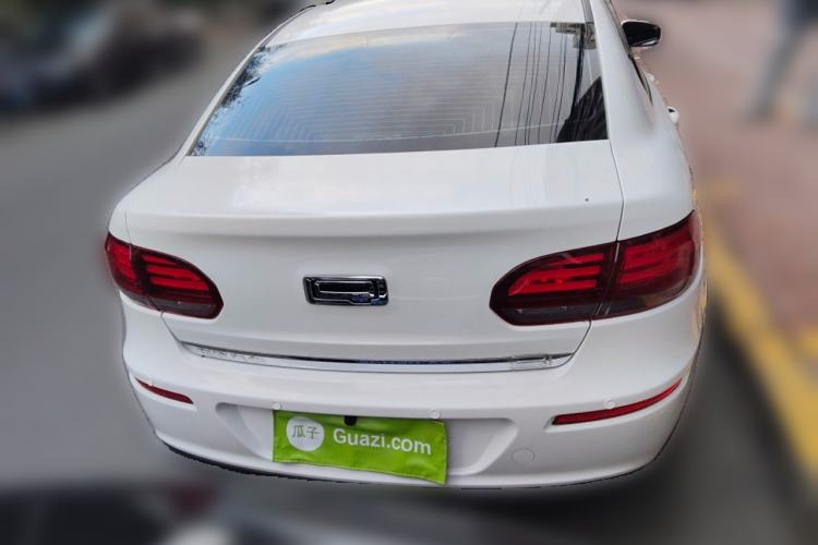 Used Qoros 3 2018 Sedan 1.6L Automatic Leading Model
