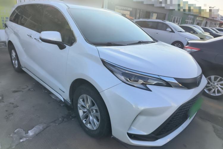 Used Toyota Granvia 2023 2.5L Hybrid Comfort Edition
