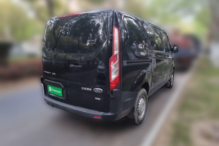 Used Ford Transit 2019 2.0T Diesel Multi-Purpose Commercial Vehicle Short Wheelbase Low Roof 6-Seater China VI Standard
