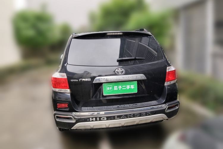 Used Toyota Highlander 2012 2.7L Two-Wheel Drive 7-Seater Luxury Edition Rear