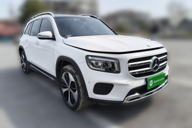 Used Mercedes-Benz GLB 2021 GLB 200 Fashion Model Front Right 45 Deg