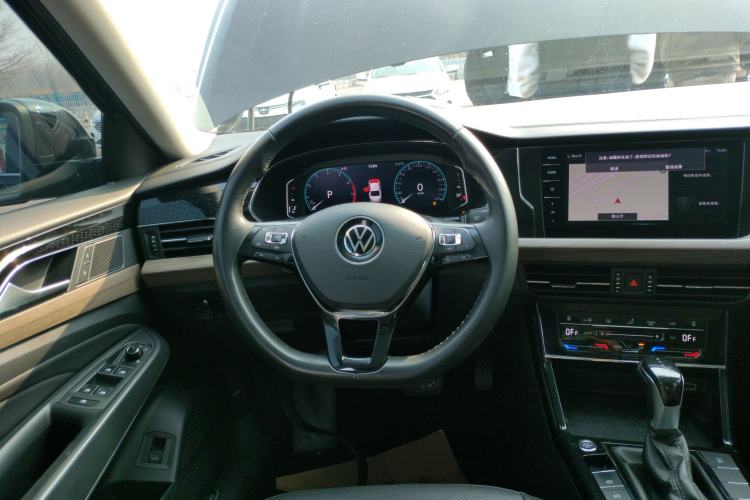 Used Volkswagen Passat 2021 330TSI Luxury Edition
