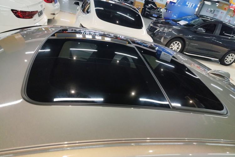 Used Volvo S60 2022 B4 Zhiyi Luxury Edition
