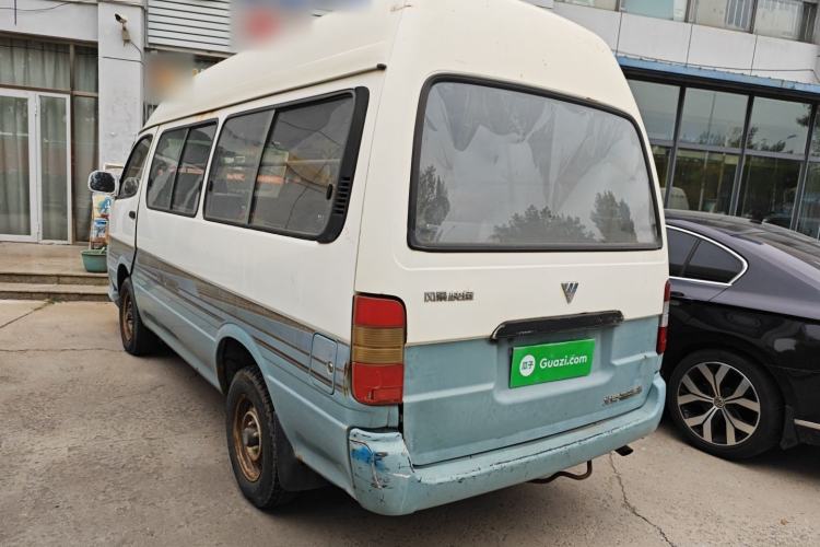 Used Foton Scenic 2010 2.0L Express Classic Short-Wheelbase Low-Roof 491EQ4A
