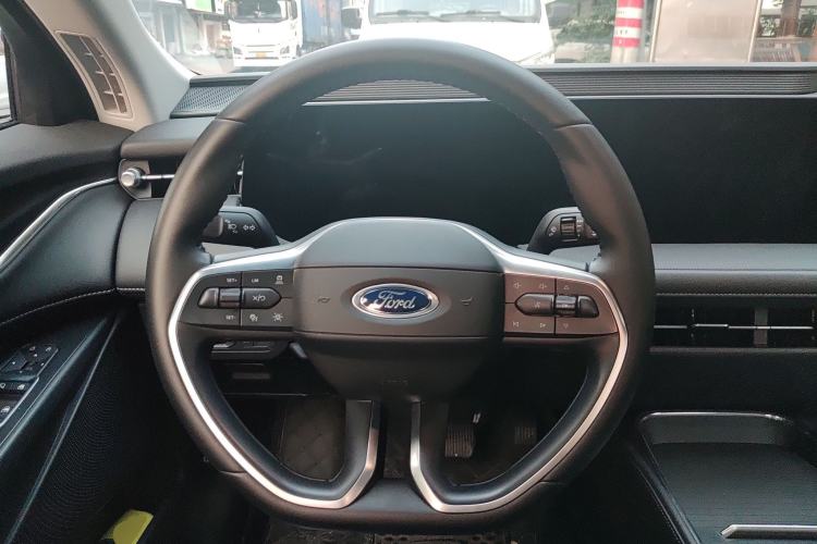 Used Ford Mondeo 2025 2.0T EcoBoost Luxury Version Steering Wheel