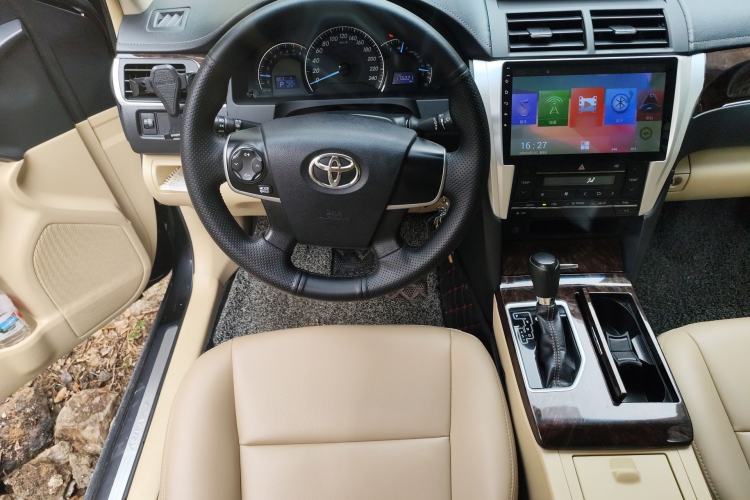 Used Toyota Camry 2016 2.0E 10th Anniversary Elite Edition Steering Wheel