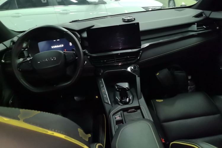 Used Lynk & Co 06 2023 Remix 1.5T Hero