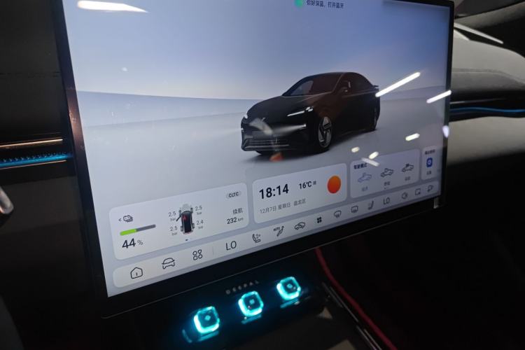 Used Deepal L07 2025 530 Ultra Qiankun Intelligent Driving ADS SE Pure Electric Version
