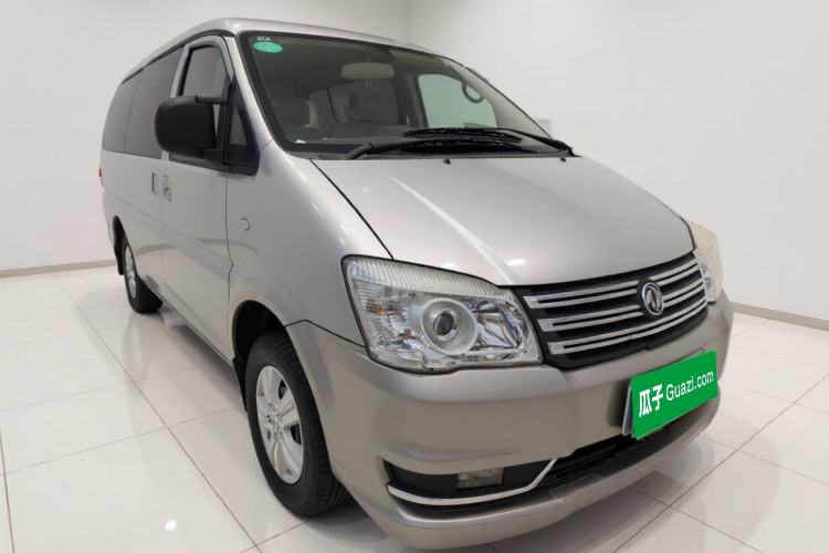 Used FORTHING Lingzhi 2016 M5 2.0L 7-seat Long-wheelbase Standard Model
