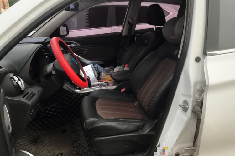 Used BYD Song New Energy 2017 Song DM 1.5TID All-Wheel Drive Prestige Model Left Front Seat