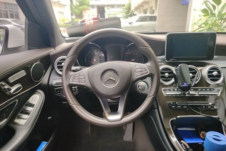 Used Mercedes-Benz GLC 2018 Facelifted GLC 260 4MATIC Dynamic Edition