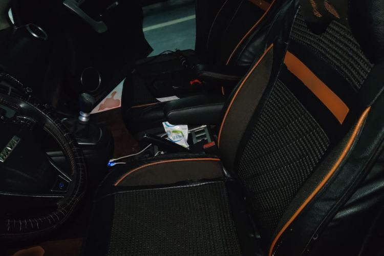 Used Haval H6 2016 Upgraded Model 1.5T Manual Two-Wheel Drive Elite Version
