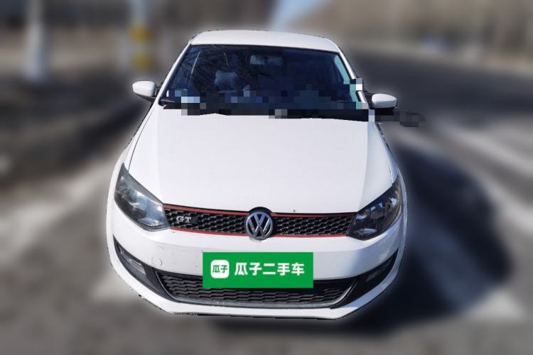 Used Volkswagen Polo 2013 1.4L Manual Fashion Edition Front