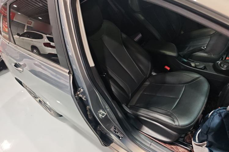 Used Buick Excelle GX 2019 18T Automatic Connected Elite Model China V Standard
