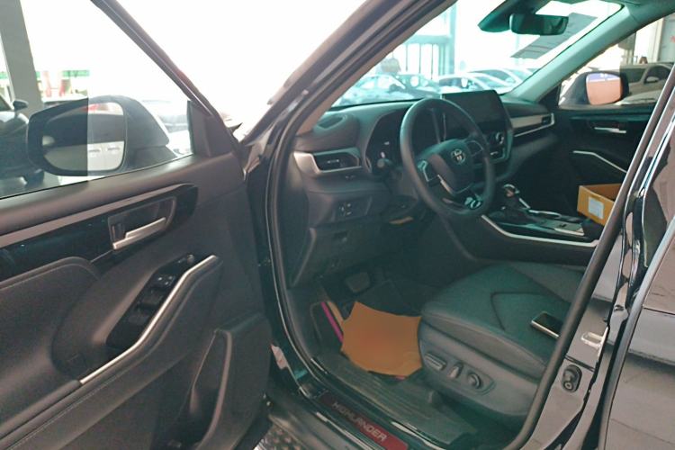 Used Toyota Highlander 2023 2.5L Smart Electric Hybrid Dual-Engine Four-Wheel Drive Prestige Version – 7 Seats Driver Seat