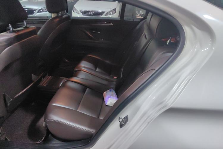 Used BMW 5 Series 2014 525Li Luxury Design Package