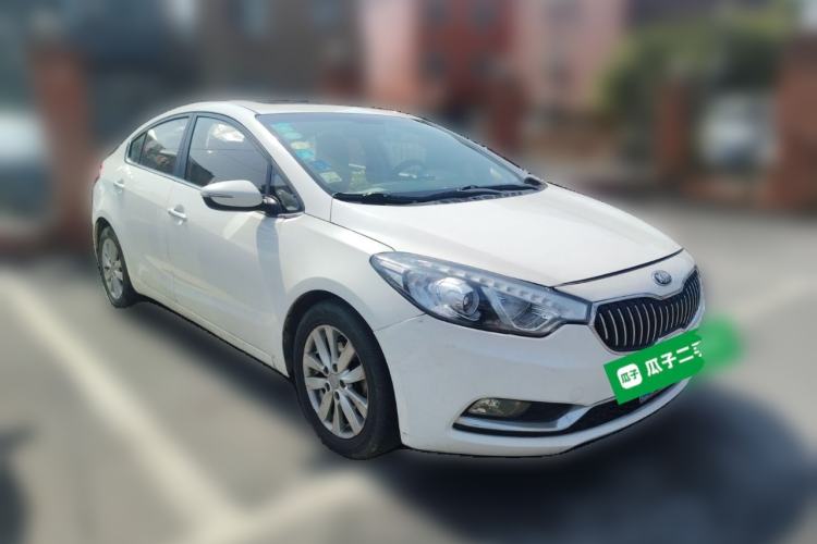 Used Kia K3 2013 1.6L Automatic GLS Front Right 45 Deg
