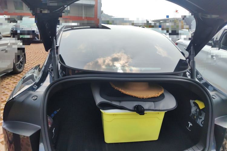 Used Tesla Model 3 2025 Rear-Wheel-Drive Version