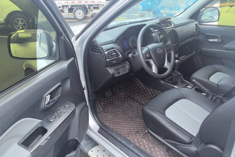 Used Great Wall Wingle 5 2023 2.0T Diesel Two-Wheel Drive Advanced Big Double