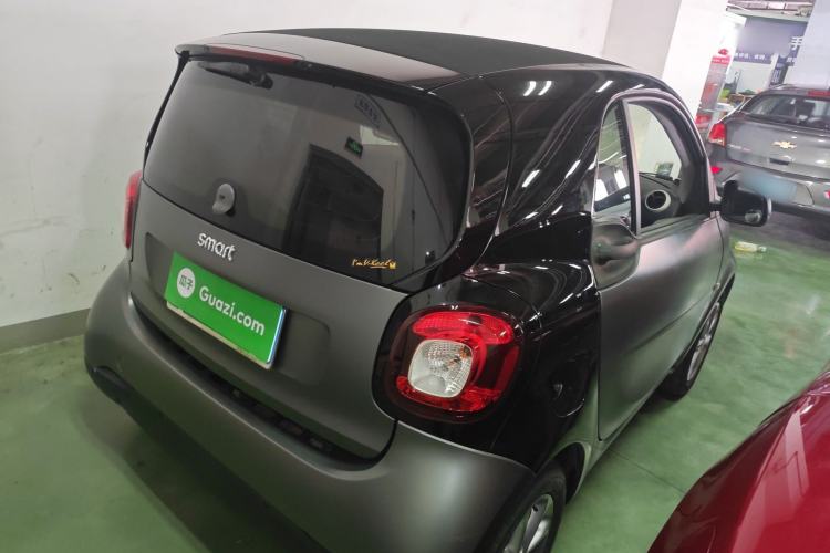 Used smart fortwo 2018 1.0L 52kW Hardtop Dynamic Version China V

