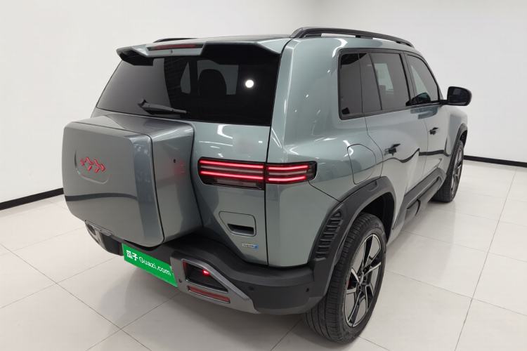 Used Formula Leopard Titanium 3 2025 501KM All-Wheel Drive Intelligent Driving Ultra Version