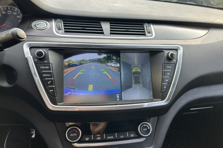 Used Land X7 2015 2.0T Panoramic Prestige Edition